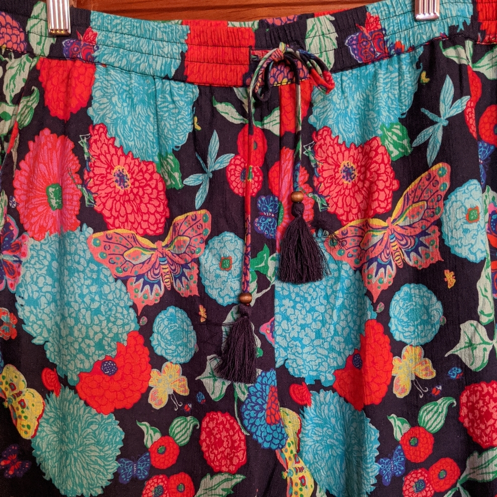 FINAL PRICE* Cotton, Very Relaxed Fit! NWT XL